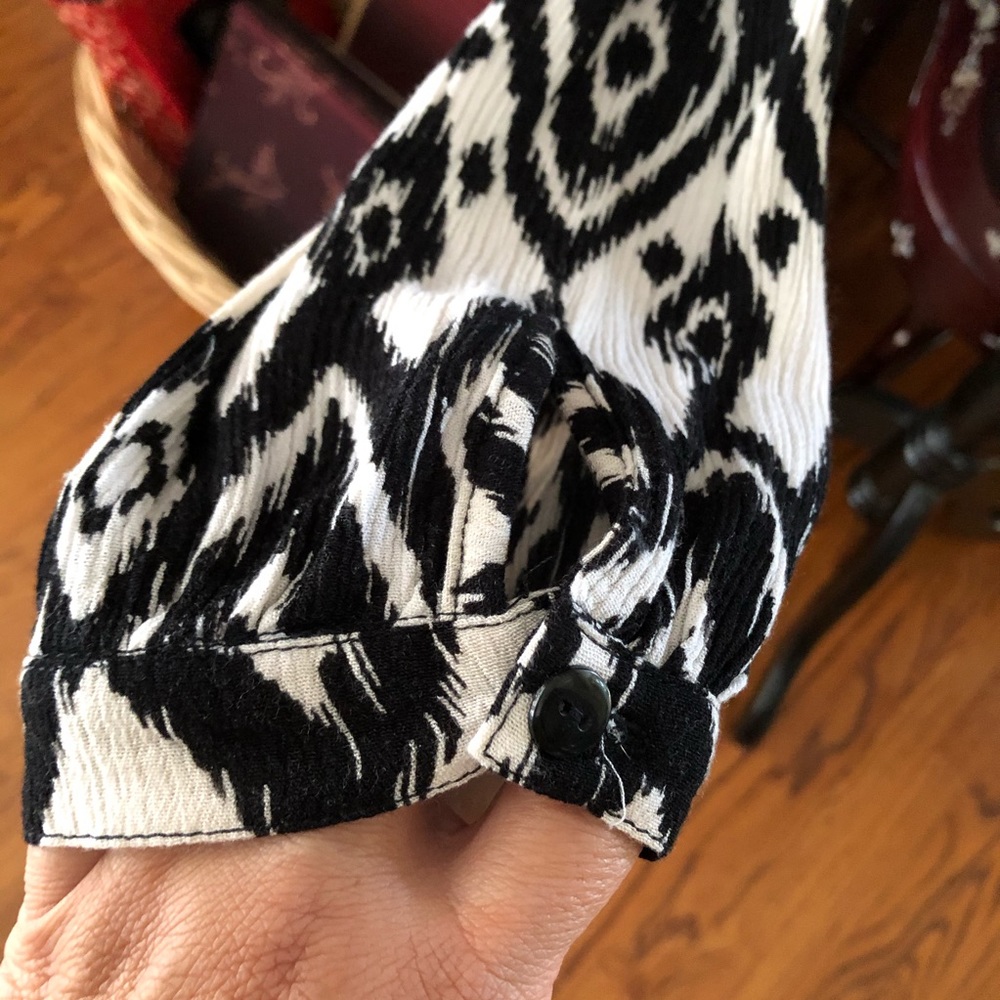 House of Skye 70’s Fashion Top - Picture 5 of 16